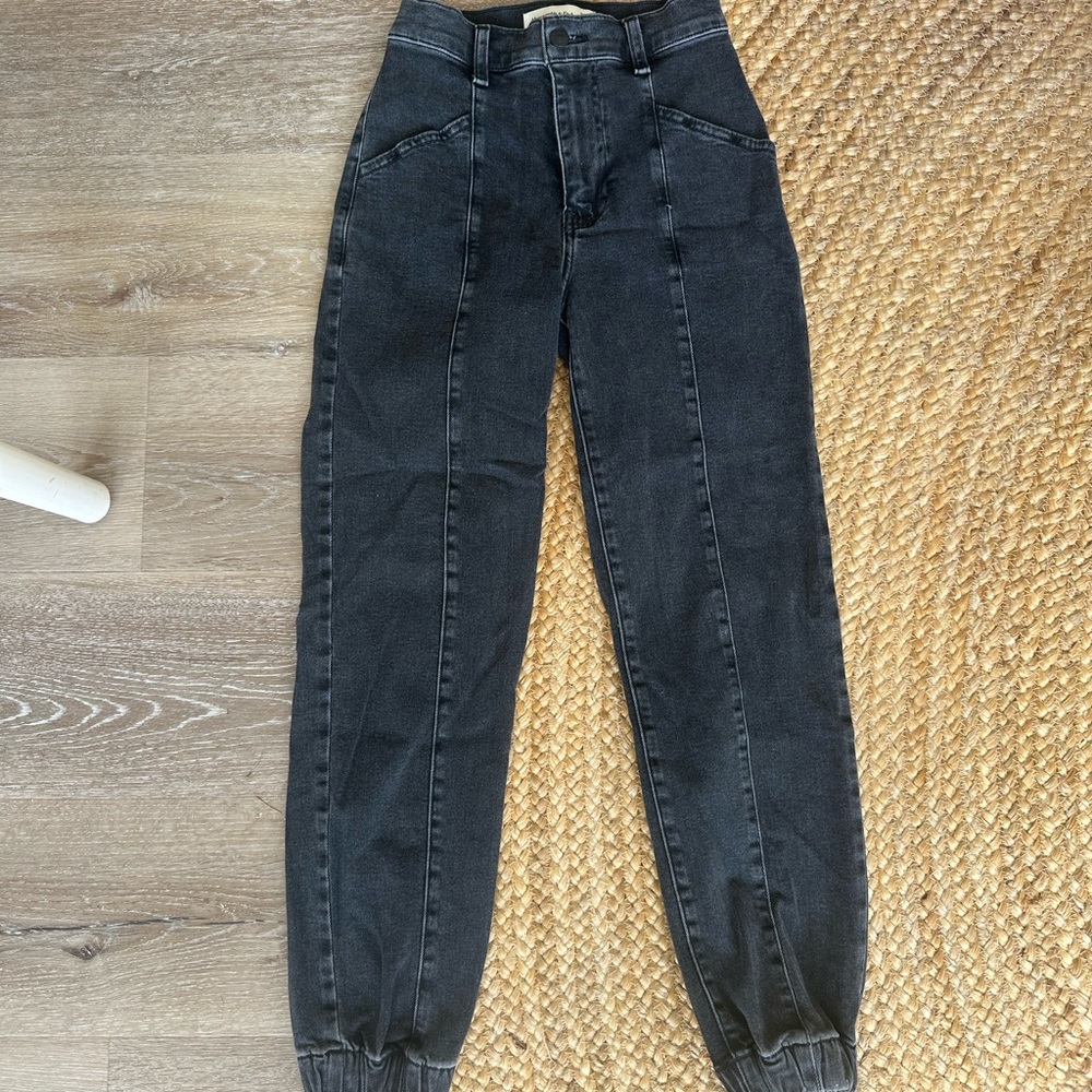 Abercrombie & Fitch Black Boyfriend Jogger Jeans